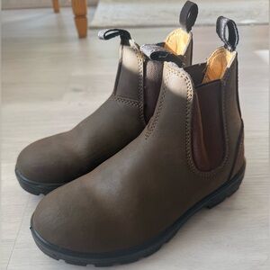 Aquatherm Brown Leather Chelsea Boots